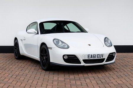 PORSCHE